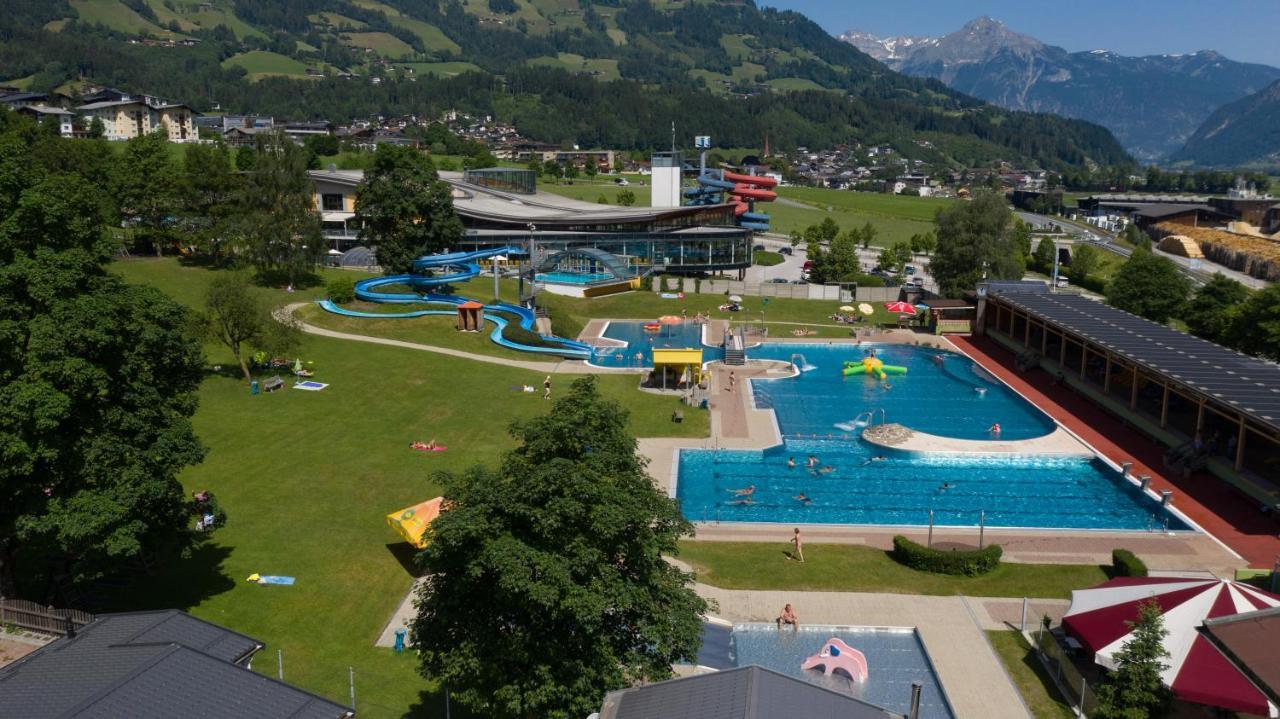 Ferienwohnung Petra Bruck am Ziller Exteriör bild